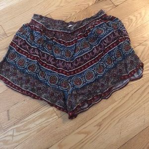 Abercrombie & Fitch Patterned  Flowy Shorts